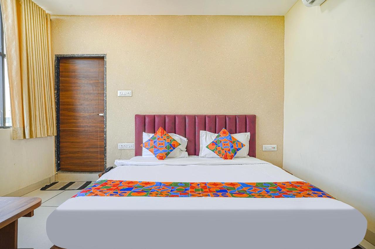 Fabhotel Sukh Vilas Indore Esterno foto