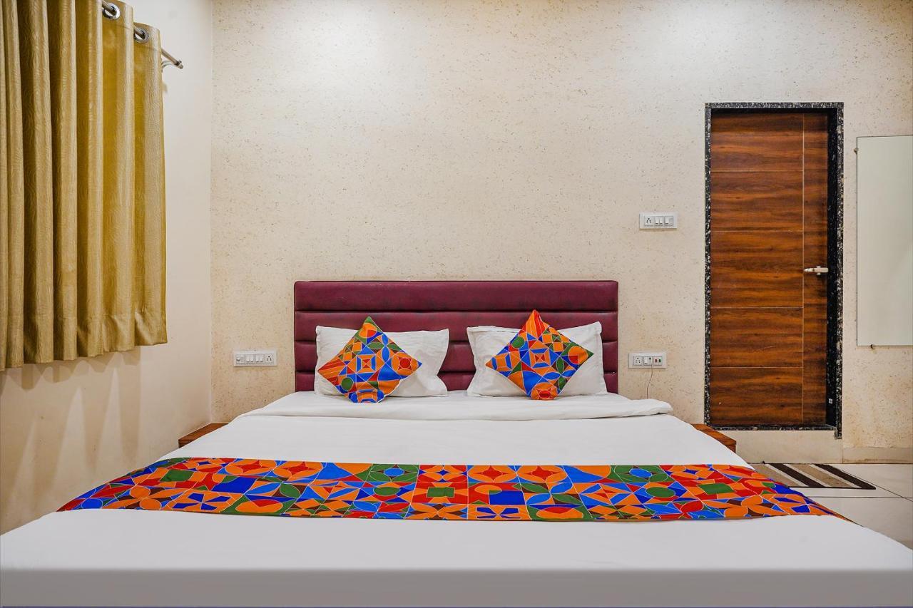 Fabhotel Sukh Vilas Indore Esterno foto