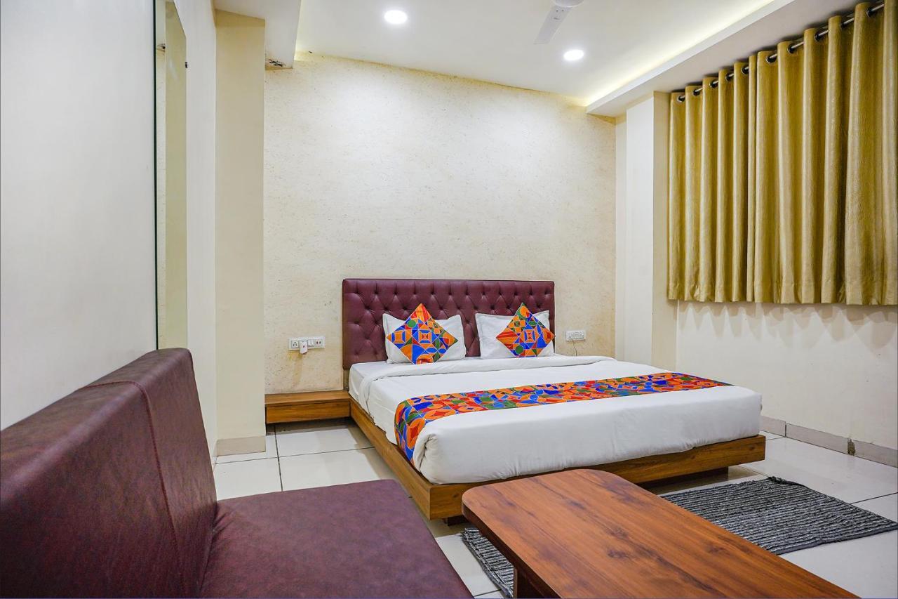 Fabhotel Sukh Vilas Indore Esterno foto